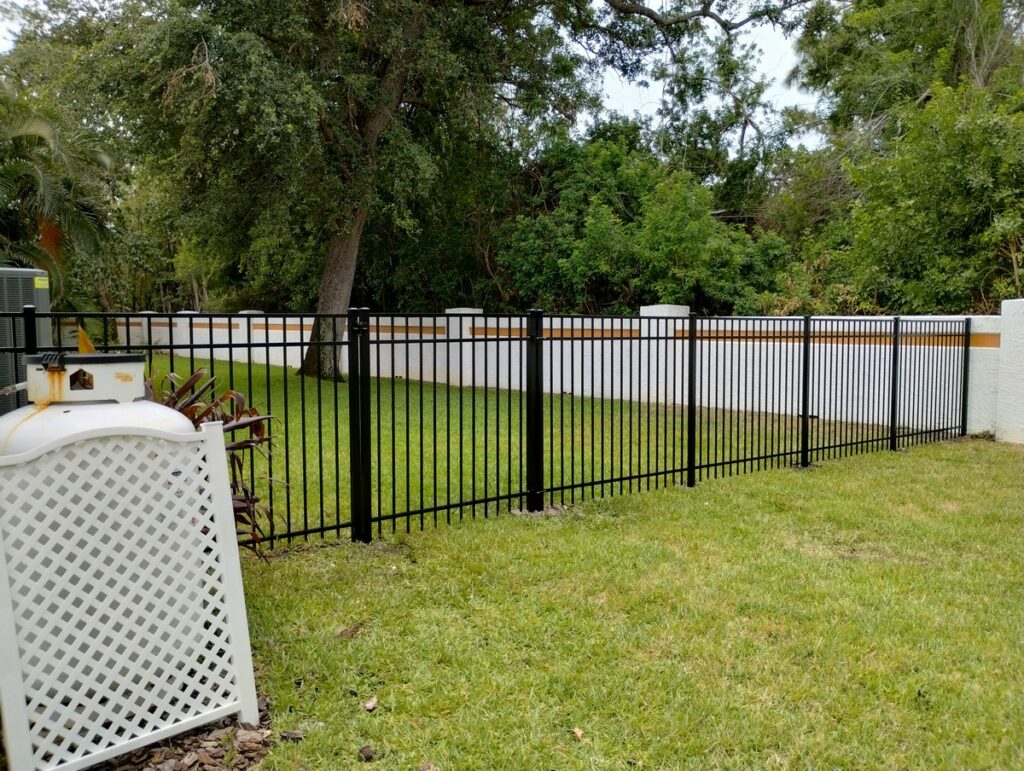 Wesley Chapel Fl Aluminum Fence Installation